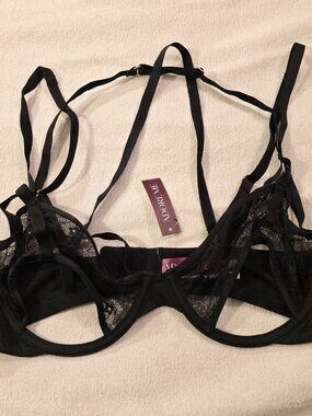 Adore Me Alyshia Caged Strappy Bra Black Open Cut Out Lace Underwire NWT 34D